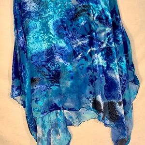TANJAY Brand Gorgeous Turquoise Shear Fuzzy & Bling “Poncho Style” Cape/Jacket